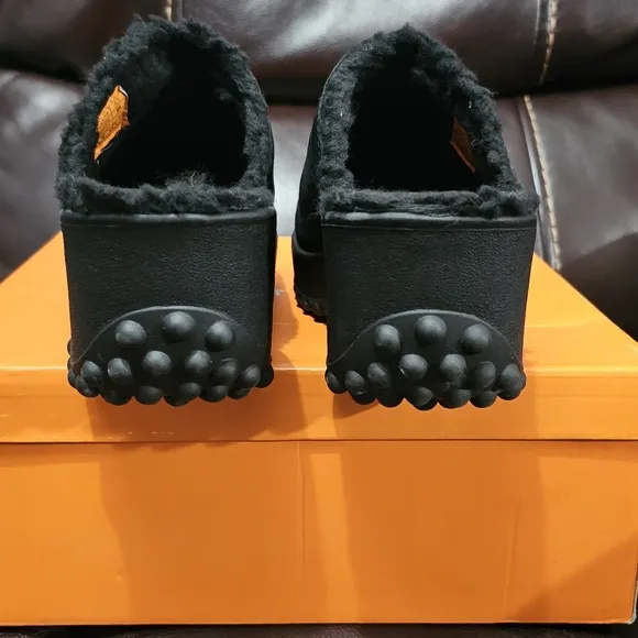 RocketDog Frann lined black suede platform mules - NIB size 8M