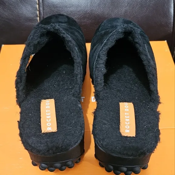 RocketDog Frann lined black suede platform mules - NIB size 8M