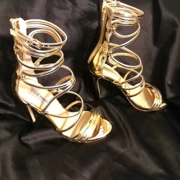 Rose Gold Steve Madden gladiators Heels  Size 7