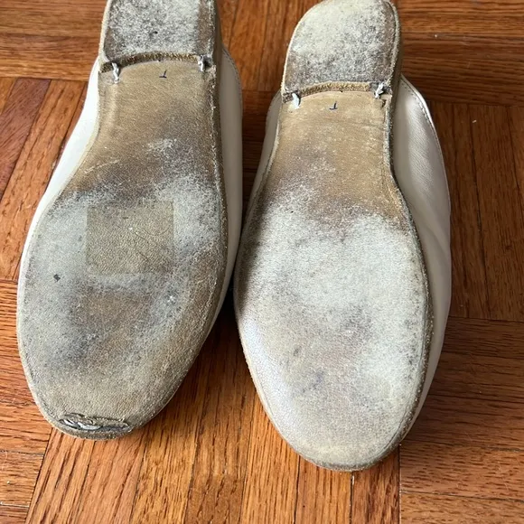 Sabah Ivory Leather Slip-On Mules W 40 or size 7M fit