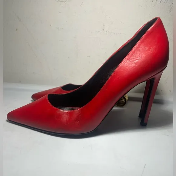 Saint Laurent red leather pointed toe heels pumps sz 36.5 made in italy As is