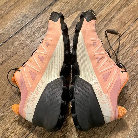 Salomon Speedcross Women's Trail Running Shoes L416099 Size 6.5 Outdoors Peach
