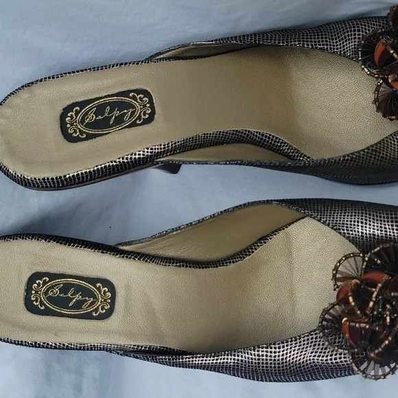SALPY gold slip-on mules