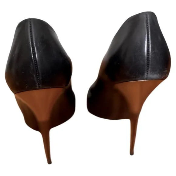 Salvatore Ferragamo Black Heels Elegant Pointed Toe, Women’s Size 9.5