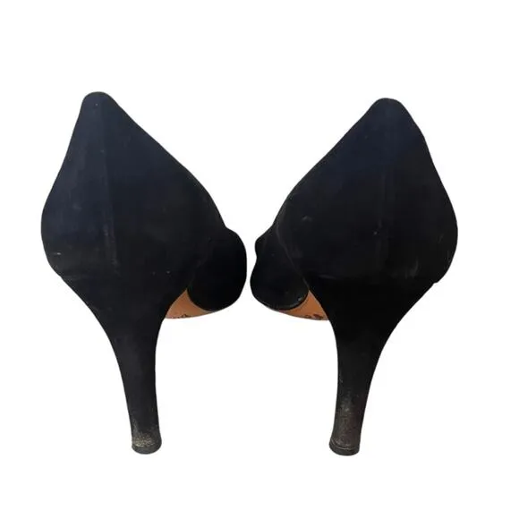 Salvatore Ferragamo Black Velvet Pump Size 9 Pointed Toe Italian 3” Quiet Luxury