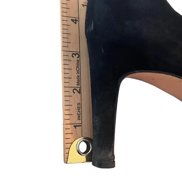 Salvatore Ferragamo Black Velvet Pump Size 9 Pointed Toe Italian 3” Quiet Luxury
