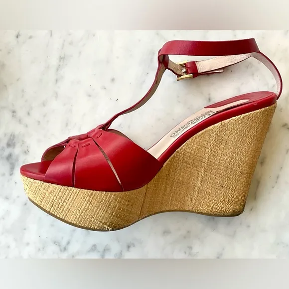 Salvatore Ferragamo red leather rattan-wrapped wedges w/ankle strap, GUC, Sz10