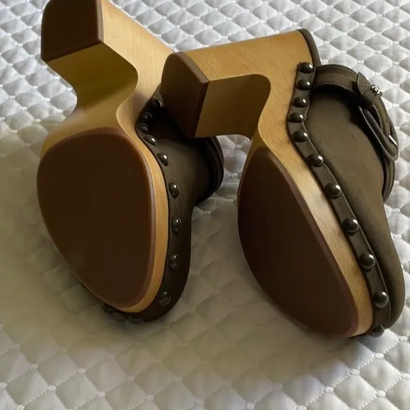 Sam Edelman Nyla Brown Suede Mules