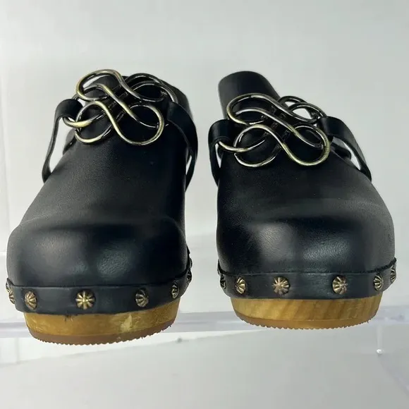 Sanita Open Back Leather Clog Keltic Knot Studded Wooden Block Heel Mules Sz 39