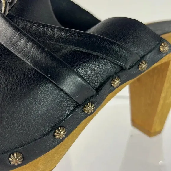 Sanita Open Back Leather Clog Keltic Knot Studded Wooden Block Heel Mules Sz 39