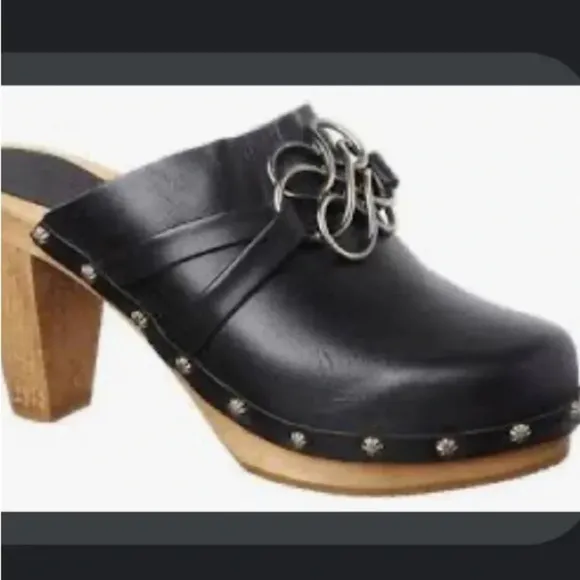 Sanita Open Back Leather Clog Keltic Knot Studded Wooden Block Heel Mules Sz 39