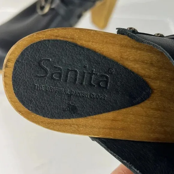 Sanita Open Back Leather Clog Keltic Knot Studded Wooden Block Heel Mules Sz 39