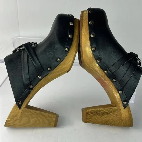 Sanita Open Back Leather Clog Keltic Knot Studded Wooden Block Heel Mules Sz 39