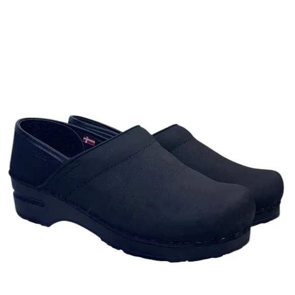 Sanita Original Professional Textured Women Clogs Slippers garden shoes 38(6.5-7