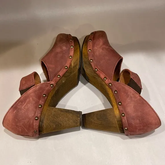 Sanita Womens Burgundy Leather Heeled Mary Jane Clogs