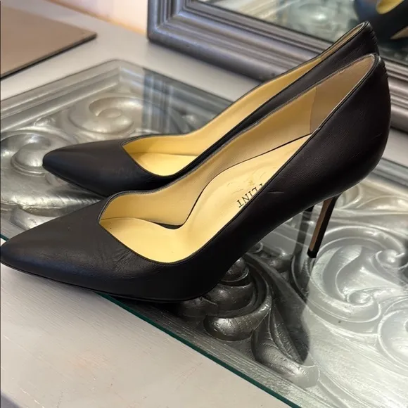 Sarah Flint EU 38 or US 7.5 or 8 Black Leather Women's Perfect Pumps