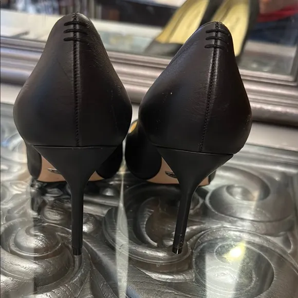 Sarah Flint EU 38 or US 7.5 or 8 Black Leather Women's Perfect Pumps