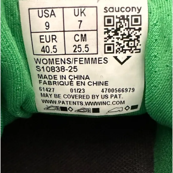 Saucony Trail Size Women’s 9 Peregrine 13 Green &amp; Salmon Color Athletic Shoes