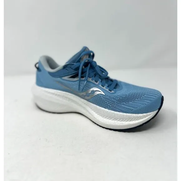 Saucony Triumph 21 running shoes sneakers blue Women's size 7  S10881-115 NEW