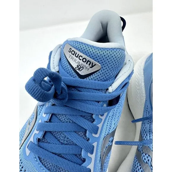 Saucony Triumph 21 running shoes sneakers blue Women's size 7  S10881-115 NEW