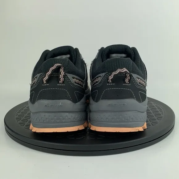 Sauçons Excursion TR 11 Gray Trail Running Shoes  S10452-2 Women's Size 9.5