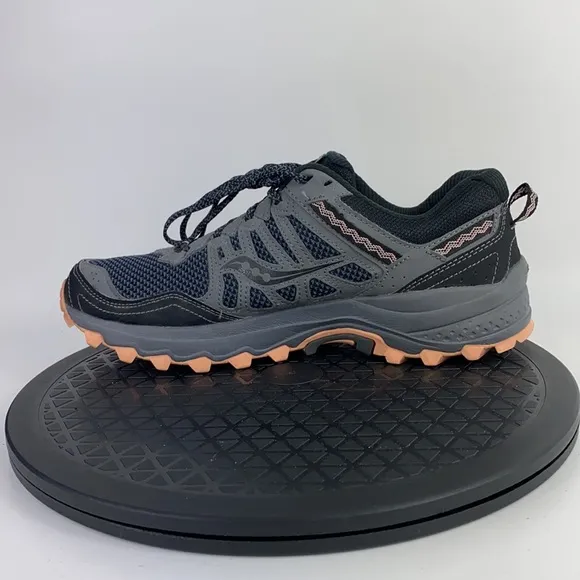 Sauçons Excursion TR 11 Gray Trail Running Shoes  S10452-2 Women's Size 9.5