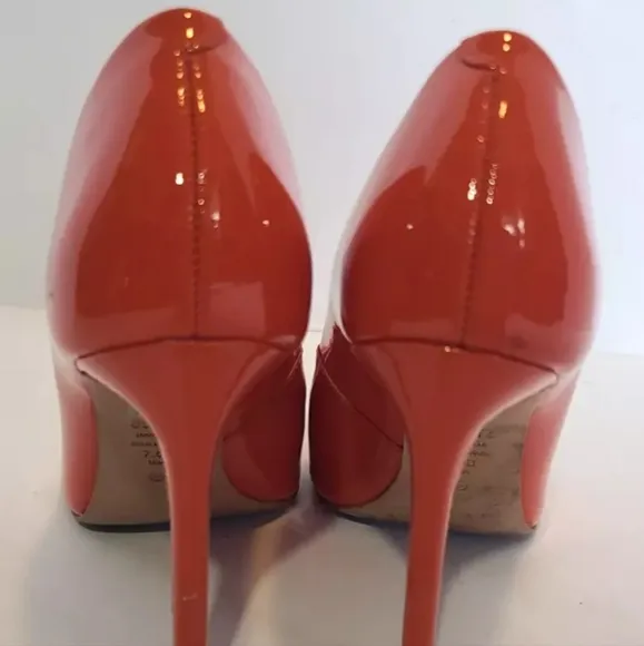 Schutz Bright Orange Lou Patent Leather Stiletto Heels US 7.5