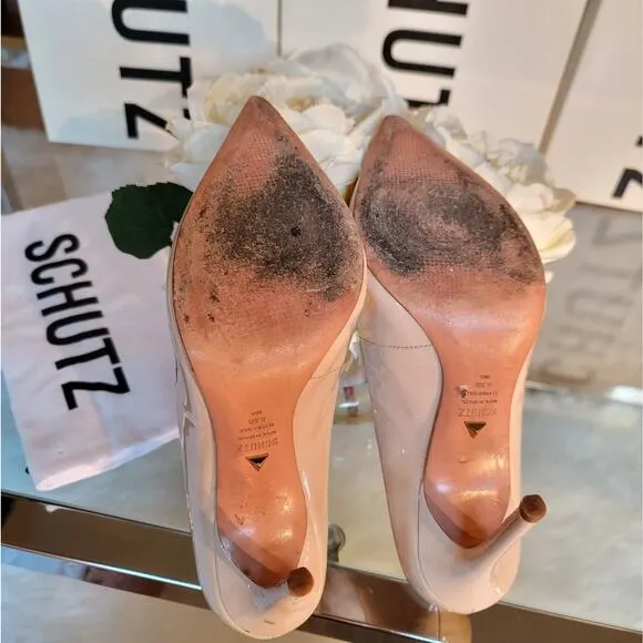 Schutz Caiolea Size 8.5 Patent Leather Stiletto Pumps Heels Pointed-Toe