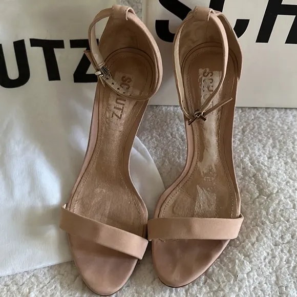 Schutz | Jeanette Tanino ll Nude Strappy Heels | 6B
