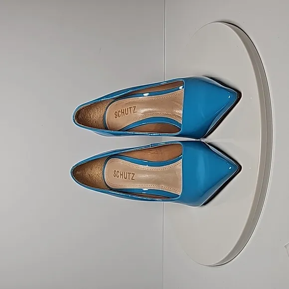 Schutz Lou Patent Leather Pump High Heels Stilleto Pointed Toe Blue Ocean 5.5