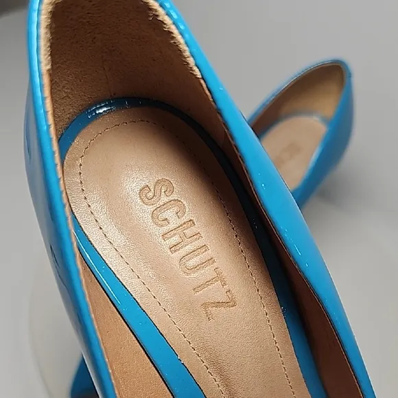 Schutz Lou Patent Leather Pump High Heels Stilleto Pointed Toe Blue Ocean 5.5