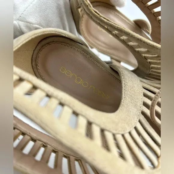 Sergio Rossi Beige/nude colored strappy heels with Ladder Detail sz 37