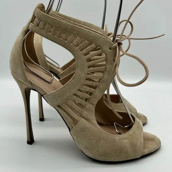 Sergio Rossi Beige/nude colored strappy heels with Ladder Detail sz 37