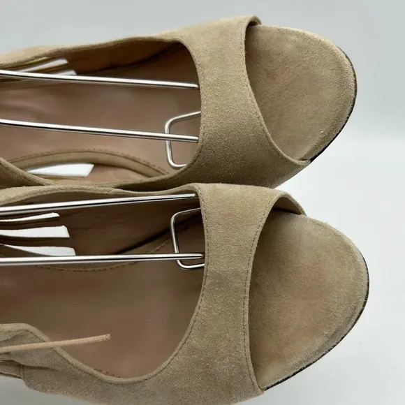 Sergio Rossi Beige/nude colored strappy heels with Ladder Detail sz 37