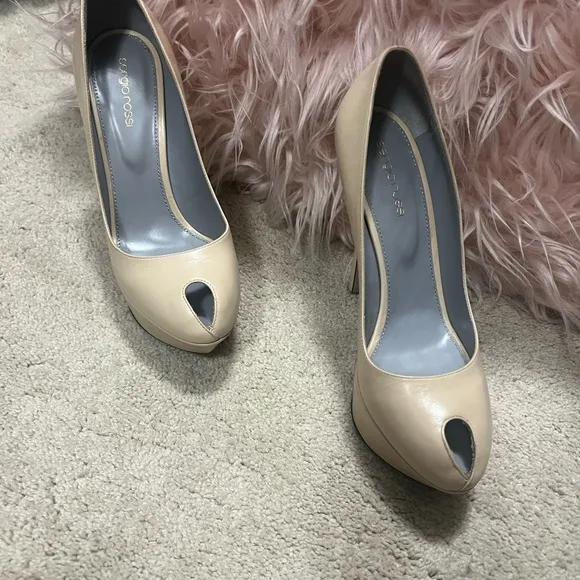 Sergio Rossi Tan Stiletto Heels Classic Pump Style