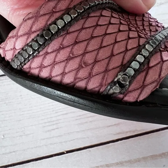 Seven for all Mankind Black and Pink Strappy Heels size 7