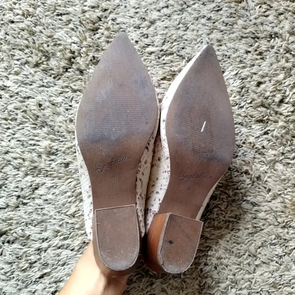 SEYCHELLES LEATHER SNAKE /LIZARD SKIN pointy toe mules SLIDES sz 9
