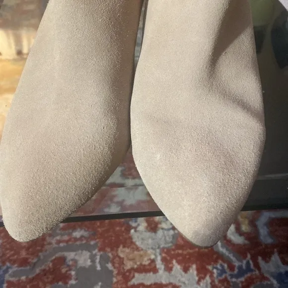 Seychelles mules in good condition, size7