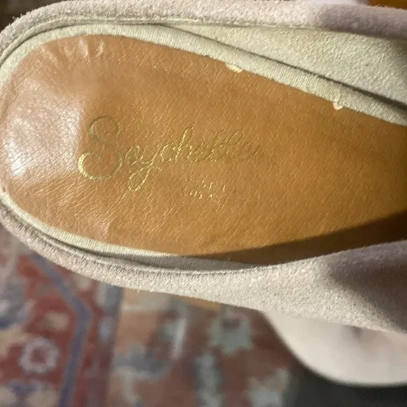 Seychelles mules in good condition, size7