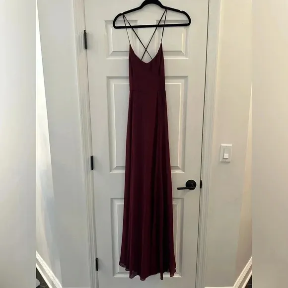 Show Me Your MuMu Godshaw Goddess Merlot Strappy Gown Size Medium Bridesmaid