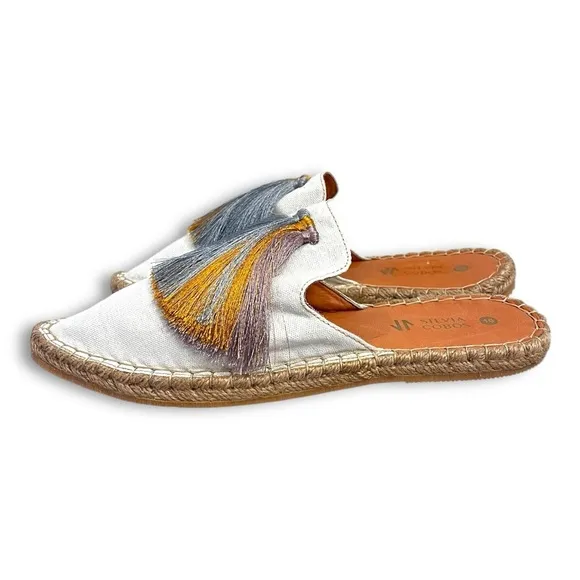 Silvia Cobos White Canvas Tasseled Slip on Sunrise Mules Sz 10 NEW