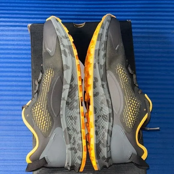 Size 8- Men’s Under Armour Charged Bandit Trail 2 3024186-104 Running Shoes NEW