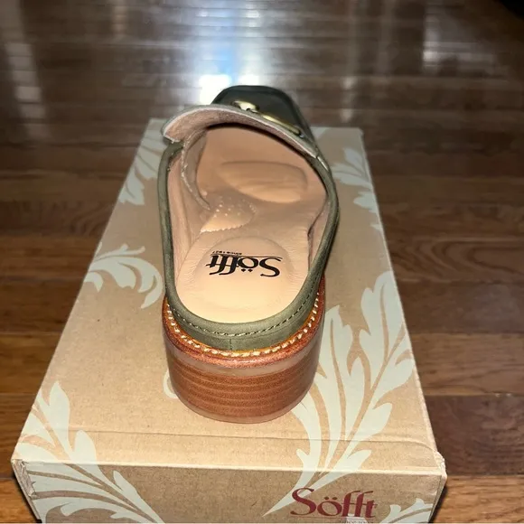 Sofft Suede Rosalia Comfort Slip On Mules Fern Green &amp; Gold Accents Women’s 6