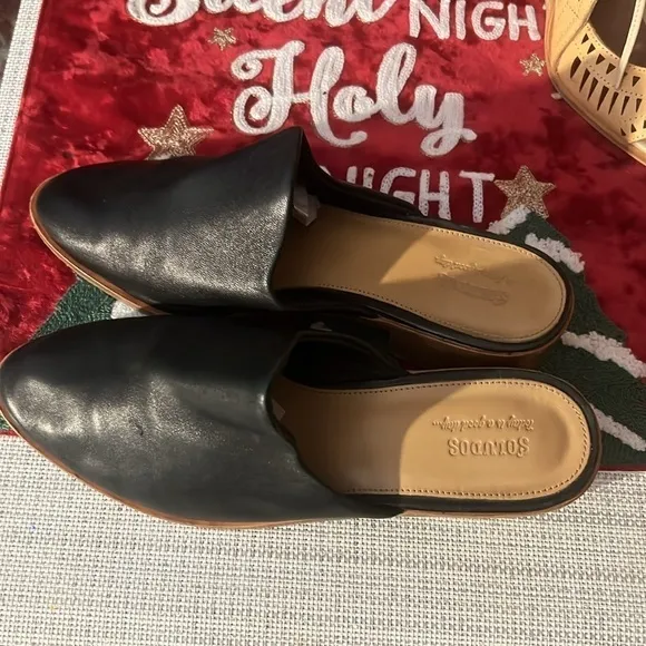 Soludos Black Leather Slides,  size  9