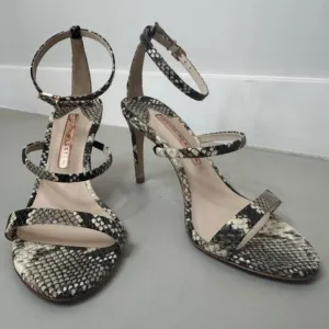 Sophia Webster Snakeskin Strappy Heels – Size 7.5, Ultra Chic Design