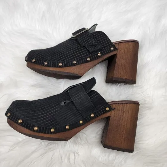 Splendid Size 7.5 Hummingbird Italian Made Black Suede Corduroy Pattern Mules
