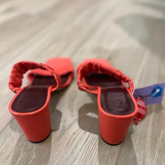 STAUD Frankie Rushed Slide Sandal - Color Scarlet, Size 10.5