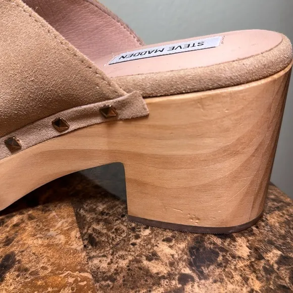 Steve Madden 11 Brooklyn-1 Leather Studded Clogs mules