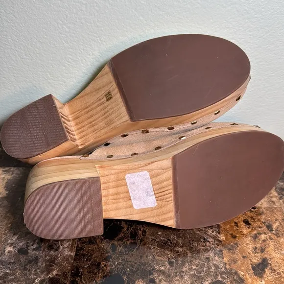 Steve Madden 11 Brooklyn-1 Leather Studded Clogs mules