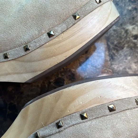 Steve Madden 11 Brooklyn-1 Leather Studded Clogs mules